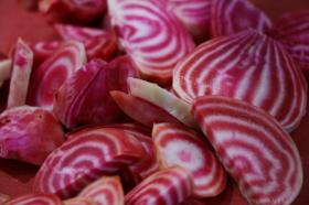 ITALIAN HEIRLOOM BEETROOT - CHIOGGIA